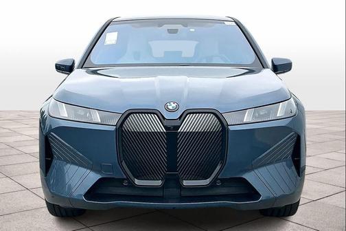 2026 BMW iX xDrive60
