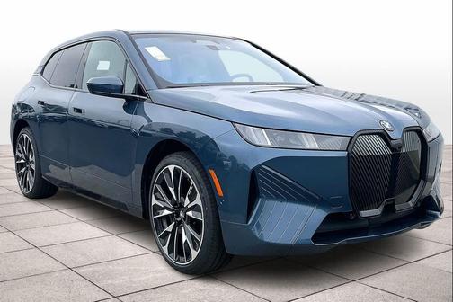 2026 BMW iX xDrive60