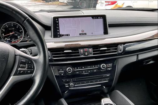 2017 BMW X6 xDrive35i