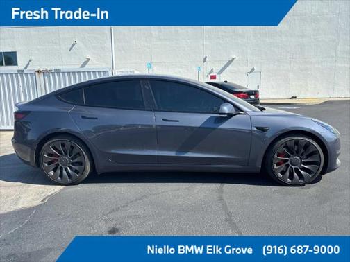 2023 Tesla Model 3 Performance