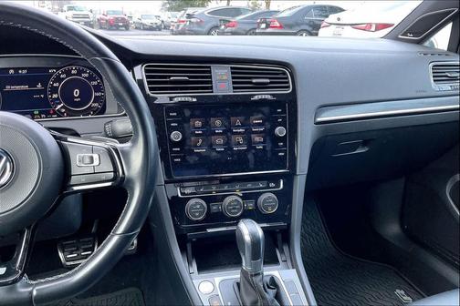 2019 Volkswagen Golf R 2.0T DSG