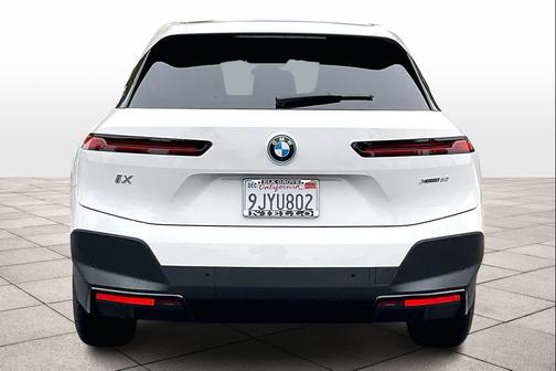 2024 BMW iX xDrive50