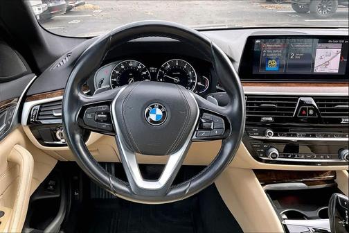 2019 BMW 530 Sedan