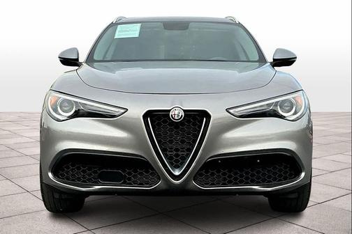 2018 Alfa Romeo Stelvio Base