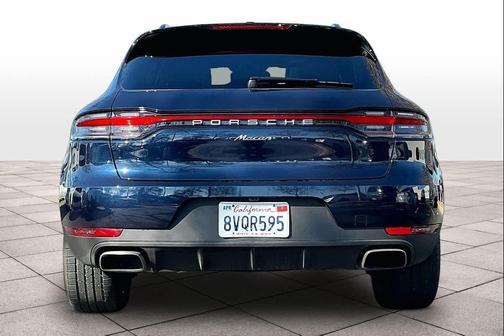 2021 Porsche Macan AWD