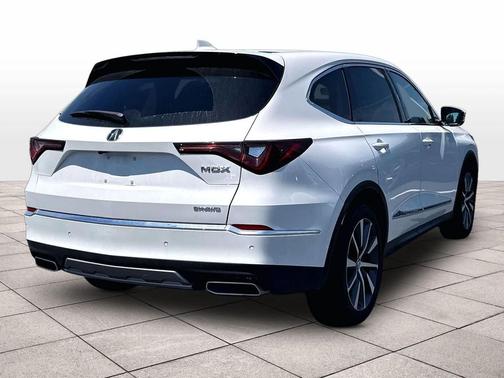 Platinum White Pearl 2025 Acura MDX Technology Package