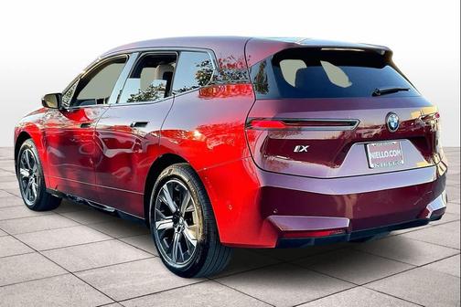 2026 BMW iX xDrive60