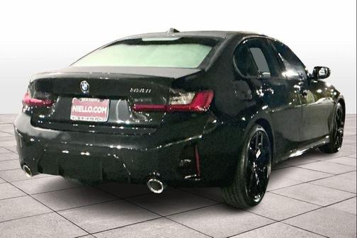 2026 BMW 330 330i