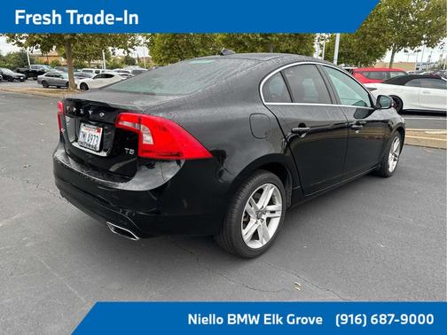 2015 Volvo S60 T5 Premier