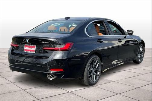 2025 BMW 330 i