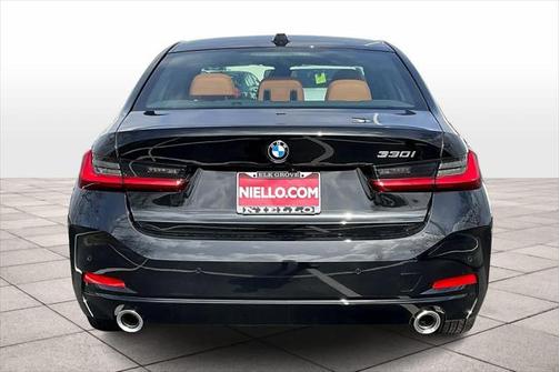 2025 BMW 330 i