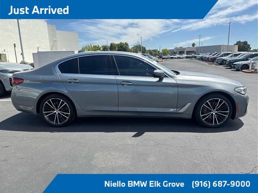 2023 BMW 530 i