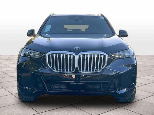 Carbon Black Metallic 2026 BMW X5 xDrive40i
