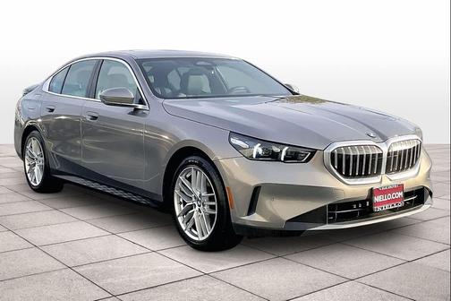 2024 BMW 530 Sedan
