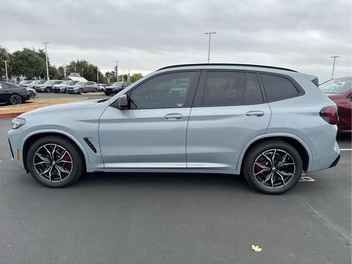 2024 BMW X3 M40i