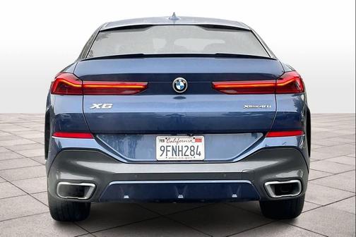 2021 BMW X6 xDrive40i