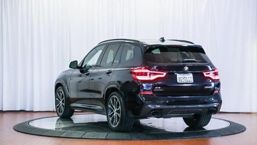Photo 2 of 25 of 2019 BMW X3 M40i