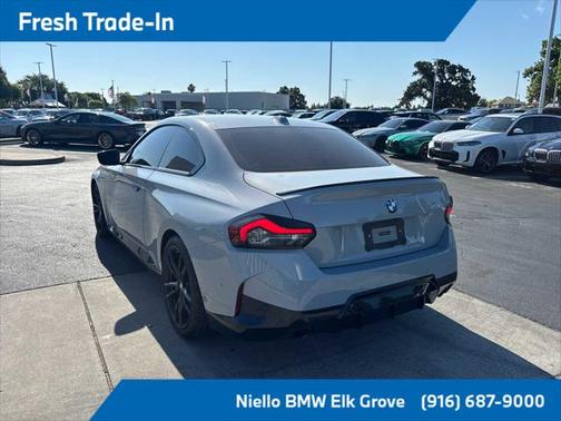 2024 BMW 230 i