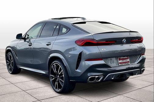 2026 BMW X6 M60i