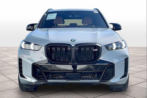 2025 BMW X5 M60i