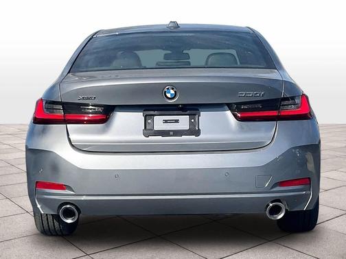 2024 BMW 330 xDrive