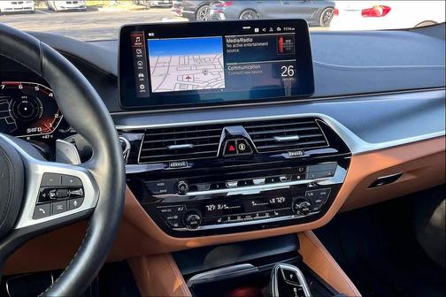 2023 BMW M550 i Xdrive