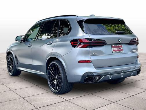 Frozen Pure Grey Metallic 2026 BMW X5 M60i