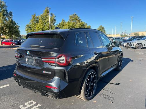 2024 BMW X3 M40i