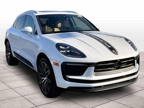 2024 Porsche Macan AWD