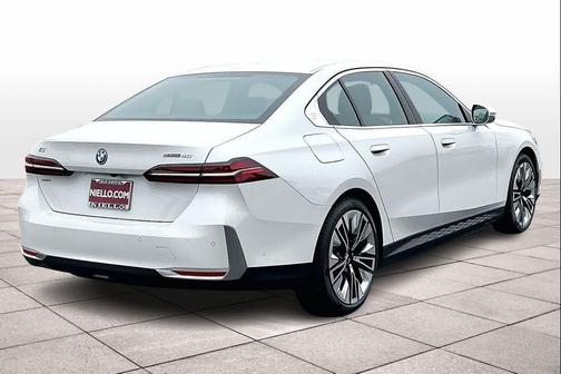 2026 BMW i5 eDrive40