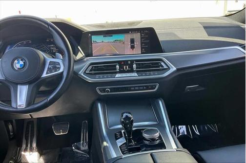 2022 BMW X6 xDrive40i