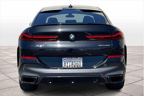 2022 BMW X6 xDrive40i