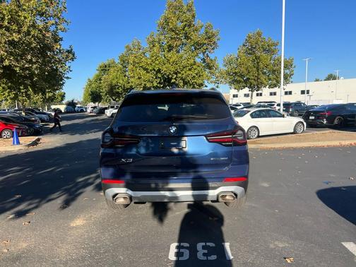 2022 BMW X3 sDrive30i