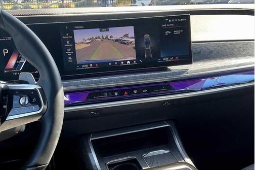 2024 BMW 740 i xDrive