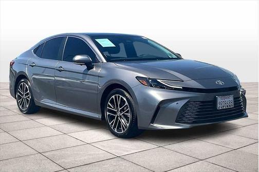 2025 Toyota Camry XLE