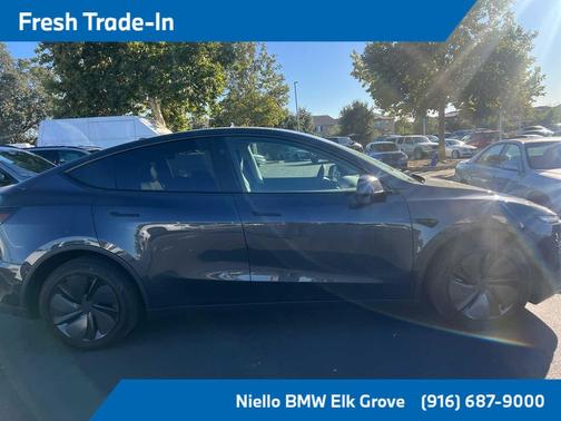 2026 Tesla Model Y Long Range Dual Motor All-Wheel Drive