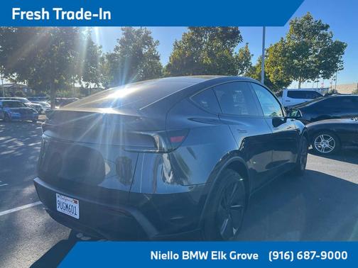 2026 Tesla Model Y Long Range Dual Motor All-Wheel Drive