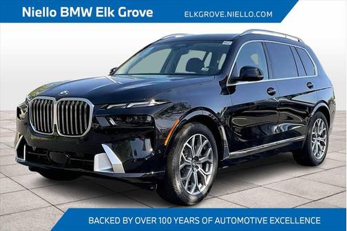 2025 BMW X7 xDrive40i