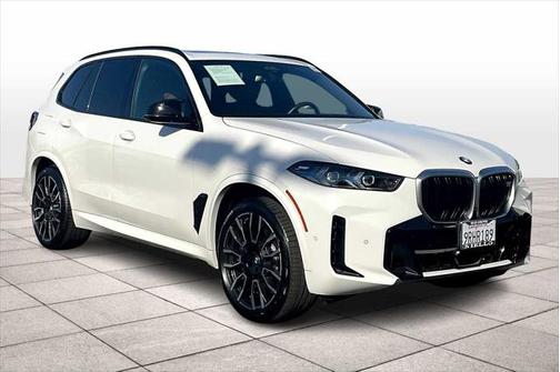 2025 BMW X5 M60i