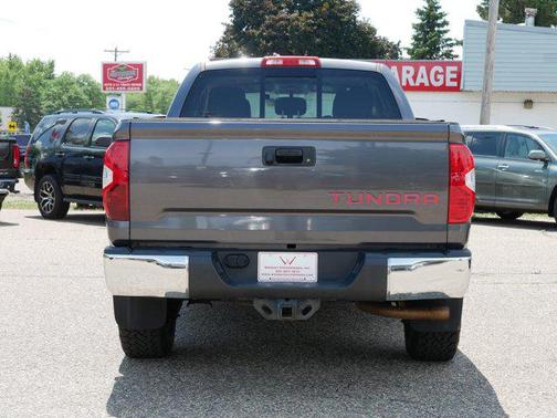 2016 Toyota Tundra SR5