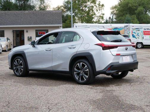 2019 Lexus UX 250h Luxury