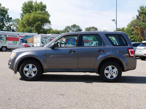 2009 Ford Escape XLS