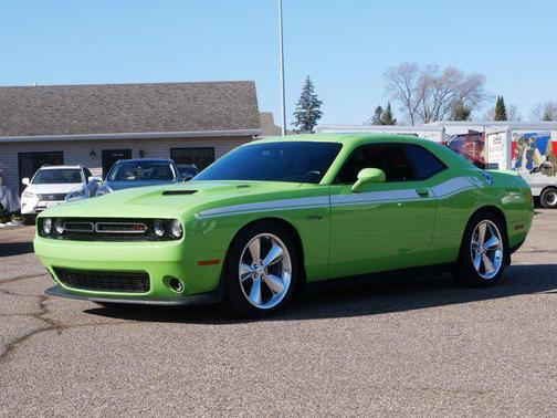 2015 Dodge Challenger R/T Plus
