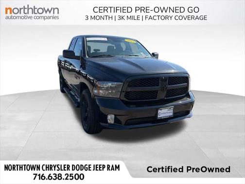 2017 RAM 1500 Express Quad Cab 4x4 64' Box