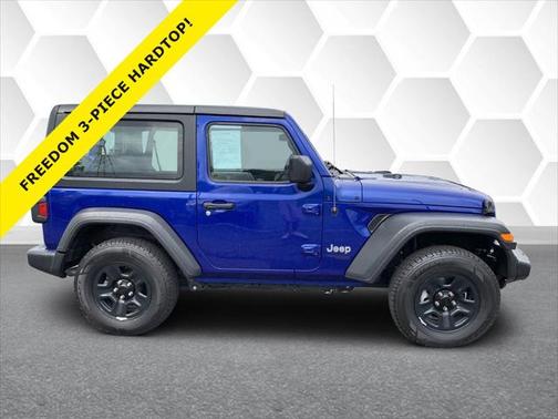 Photo 2 of 3 of 2019 Jeep Wrangler Sport 4x4