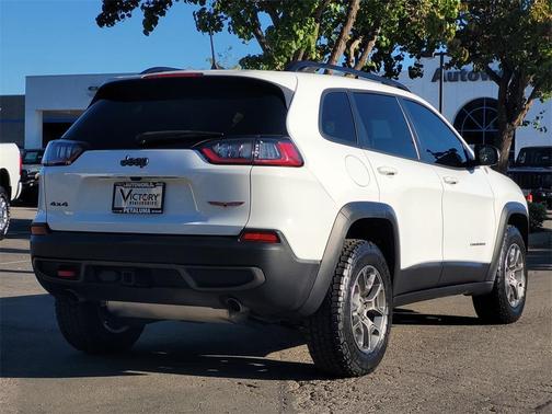 2022 Jeep Cherokee Trailhawk