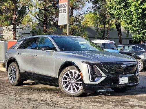 2026 Cadillac LYRIQ Premium Sport
