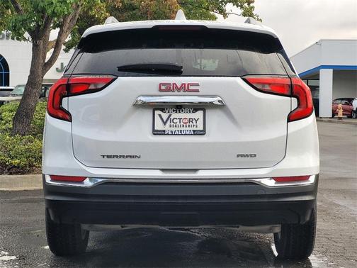 2021 GMC Terrain SLT