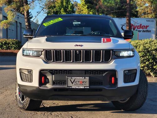 2022 Jeep Grand Cherokee Trailhawk