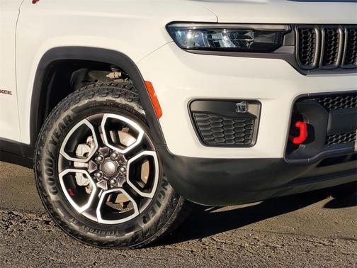 2022 Jeep Grand Cherokee Trailhawk